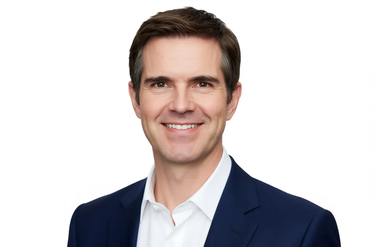 Financial analysis of comedian Jimmy Carr's £25-35 million net worth from television and stand-up.